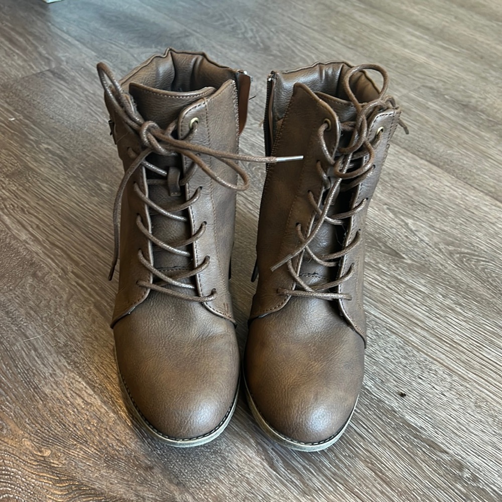 $20 Cleaning out my closet Sale!